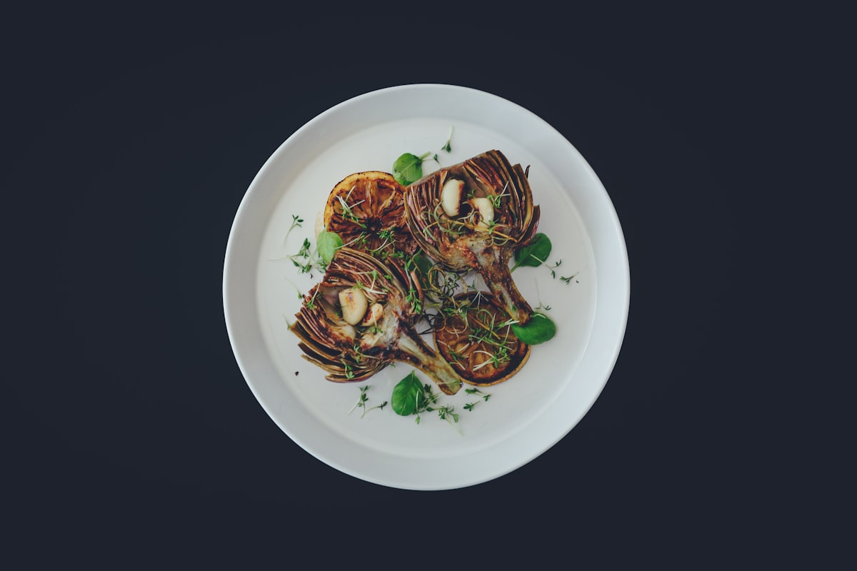 Baked chicken breast with herbs and lemon